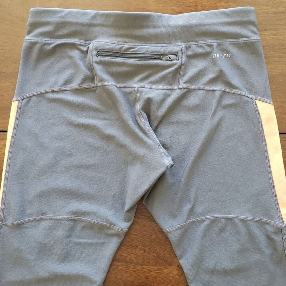 Nike Dri-FIT Size M Stay Warm Capri Workout Grey Orange Leggings Running Gym - Picture 9 of 9